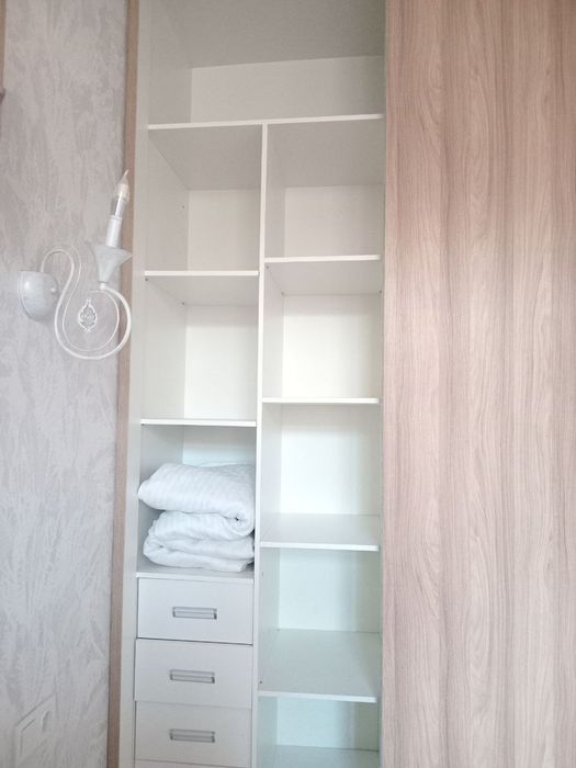 продается шкаф!! Шкаф в отличном виде