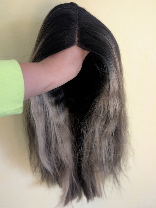 Peruca care imita 100%parul natural /uman