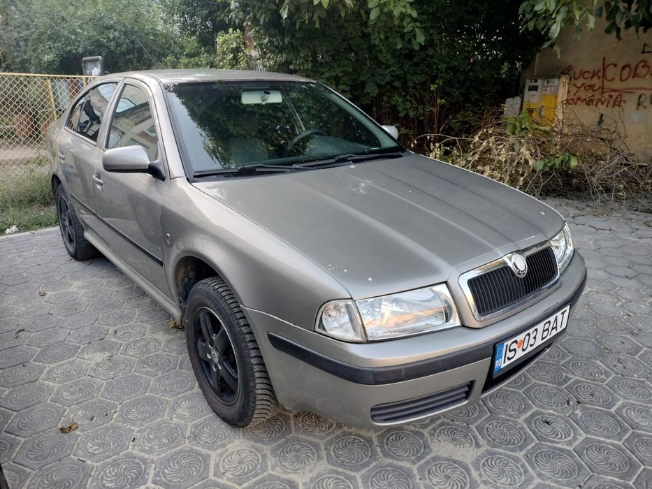 Skoda Octavia Tour 1.4 16v | 153.000 km | Climatronic | Acte valabile