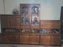 Vand mobila living din lemn si pat dormitor