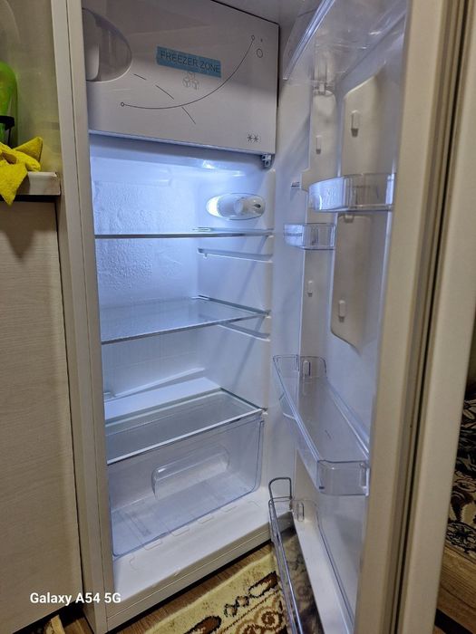 Срочно продам холодильник