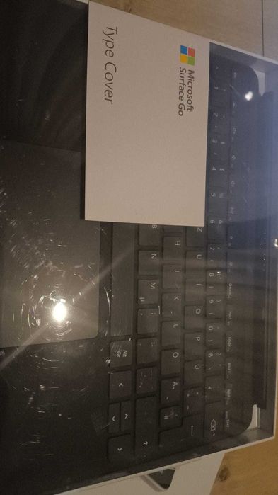 Surface Go 3 + tastatura (foarte putin utilizat)
