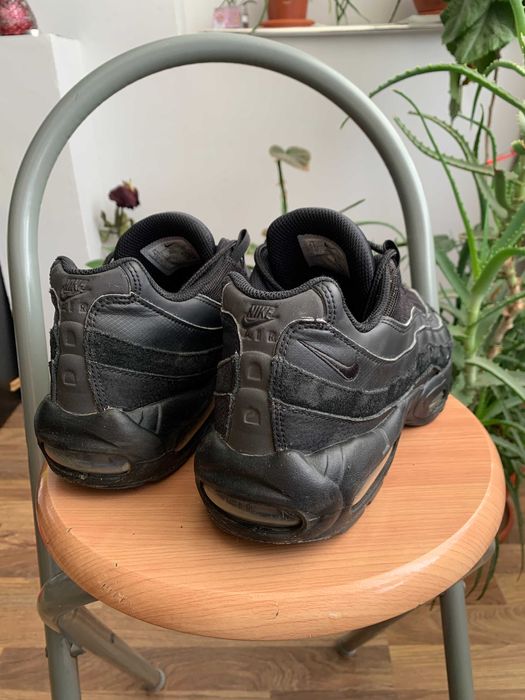 nike airmax 95 triple black marimea 42