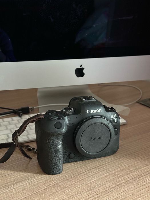Продам Canon r6 body в хорошем состоянии.