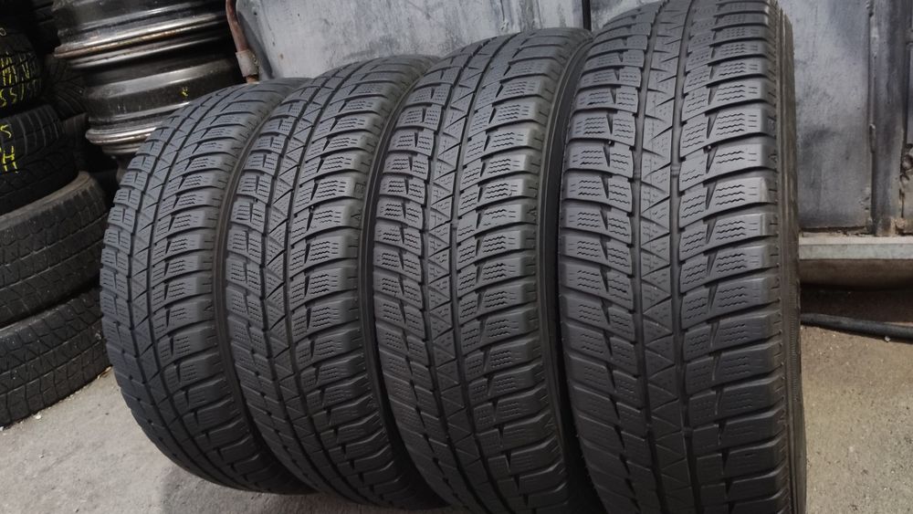 4бр. зимни гуми 185/65/15 Sumitomo, dot22
dot22
7mm
Добро състояние на