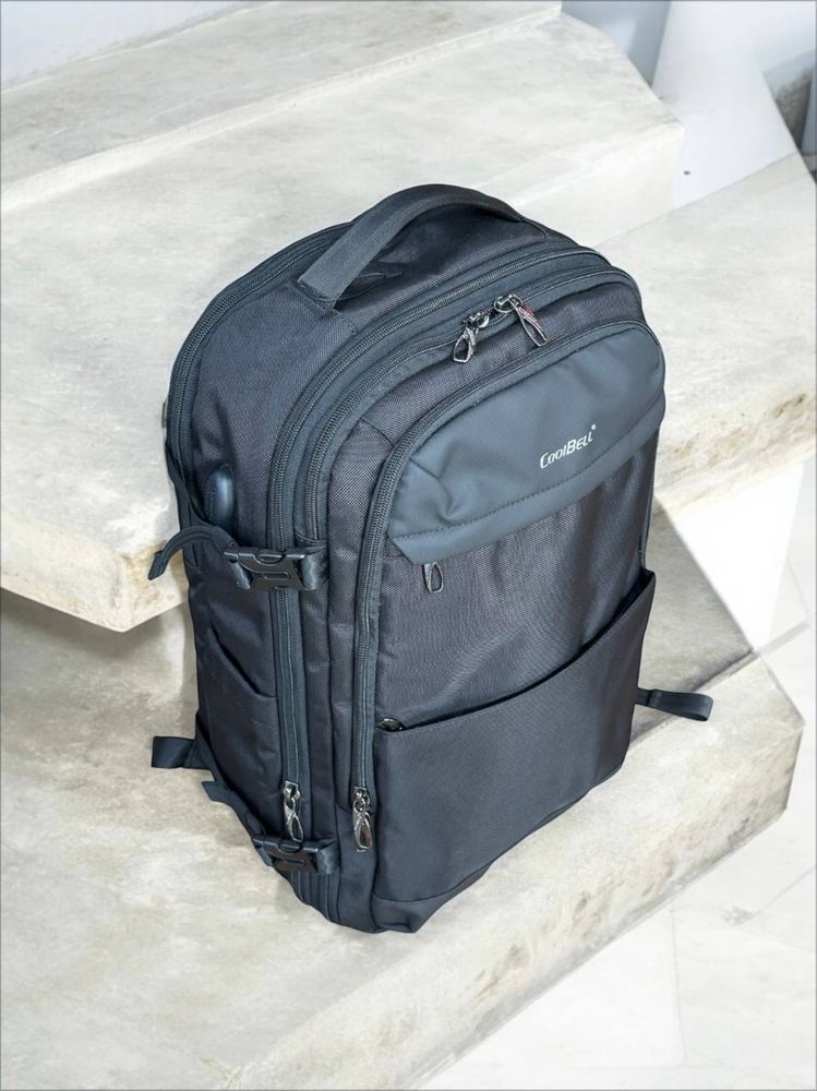 Notebook va yo’l uchun ajoyib ryukzak 8298