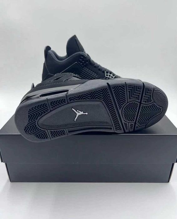 !LIVRARE 4.99 LEI! Air Jordan 4 Black Cat Ediție Limtată -Verificare
