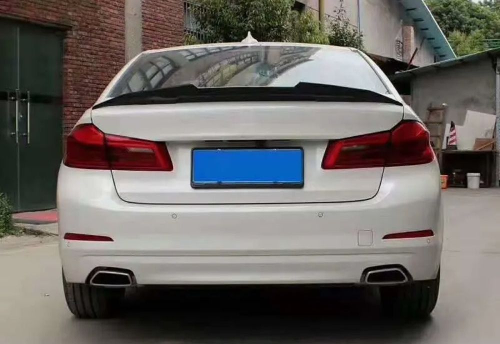 Eleron lip codita spoile portbagaj BMW Seria 5  G30  F90 530 540 PSM