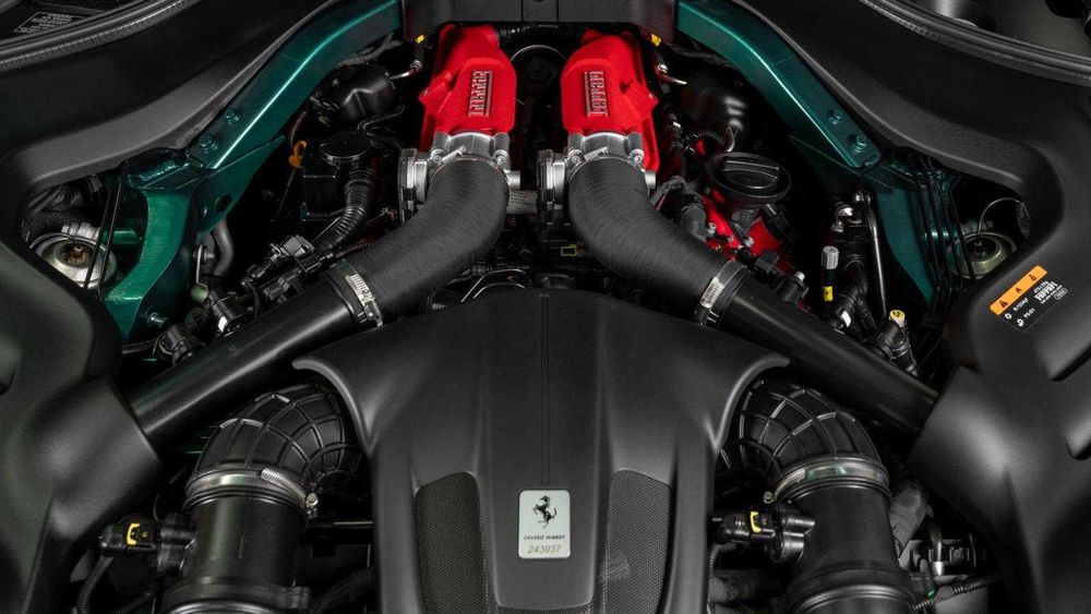 Ferrari Portofino „Tailor Made” Unicat-Interior și Exterior (Leasing)