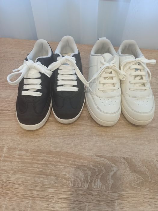 Спортни обувки за момиче