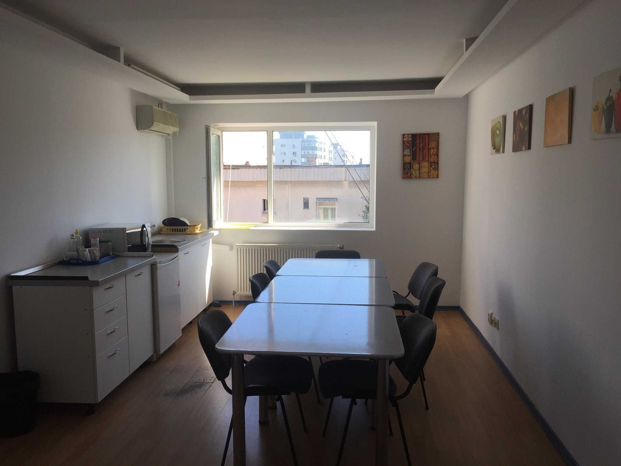 Inchiriez spatiu birou  275 Euro Mall Vitan - Dristor