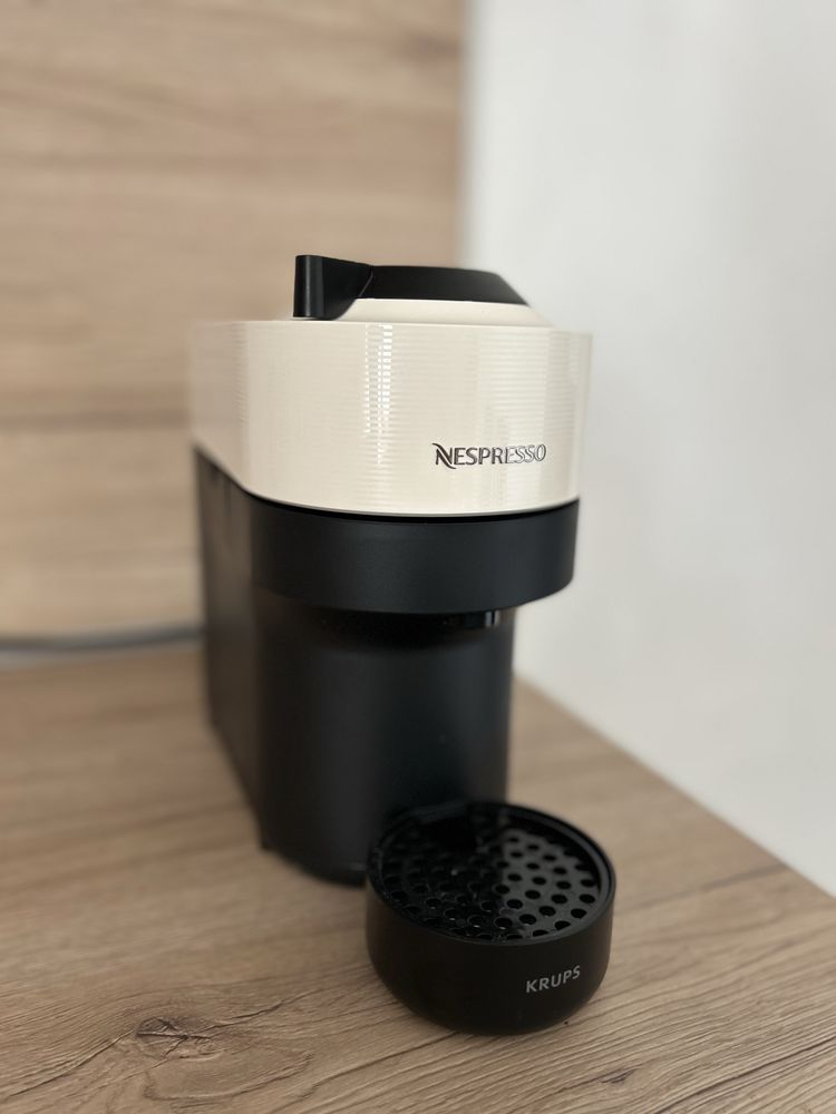 Продавам кафемашина Nespresso Krups