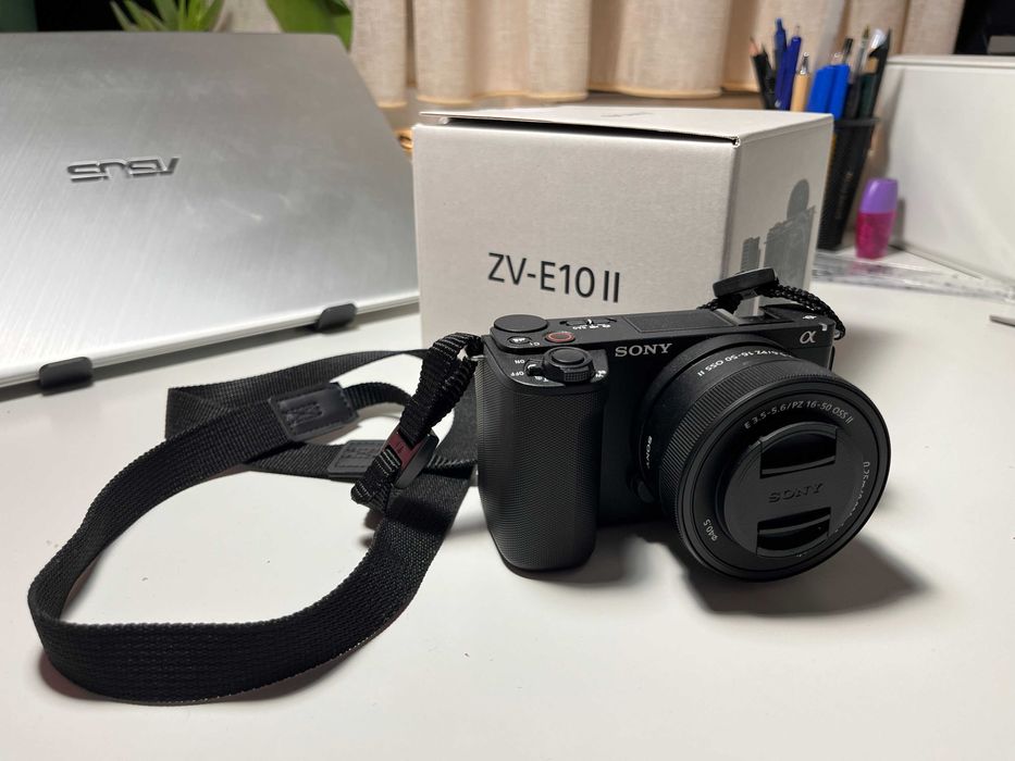 Sony ZV-E10 II в гаранция, перфектната камера за влог и контент