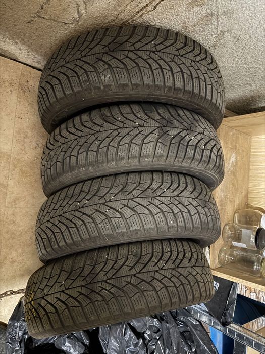 4 броя зимни гуми Kumho 185/65/15