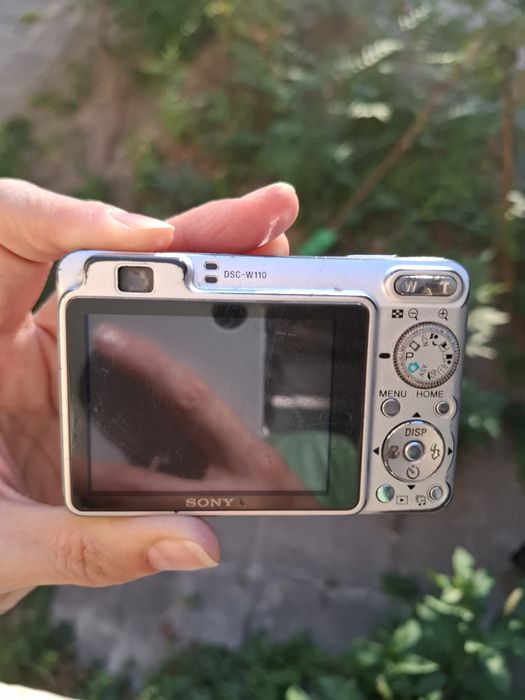 Компактен дигитален фотоапарат SONY Cybershot W110