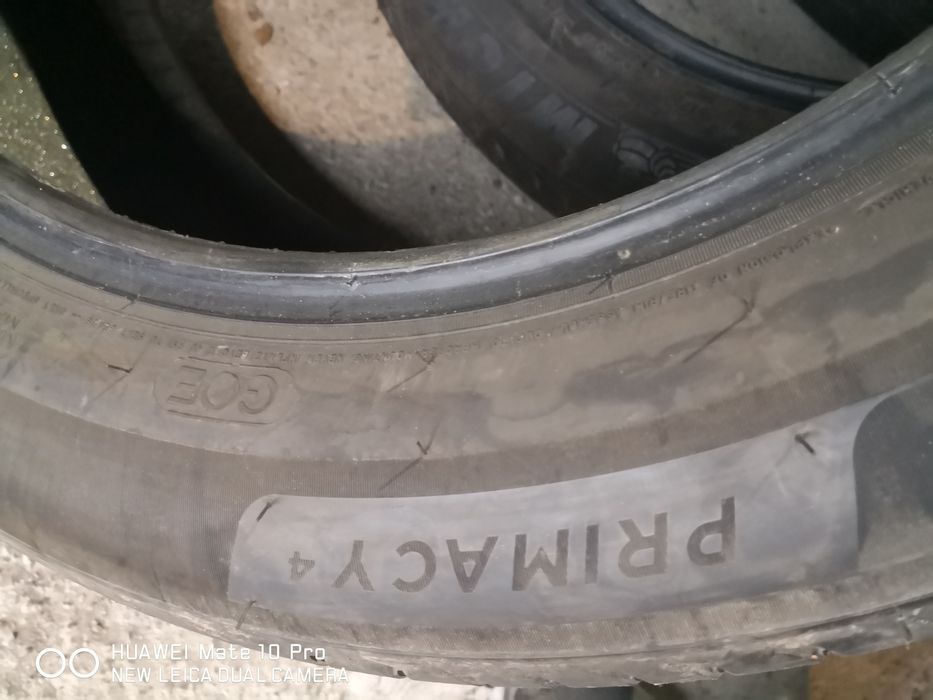 235 55 19 цола гуми като Michelin dot 21