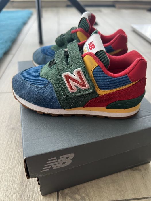 Adidasi copii New Balance