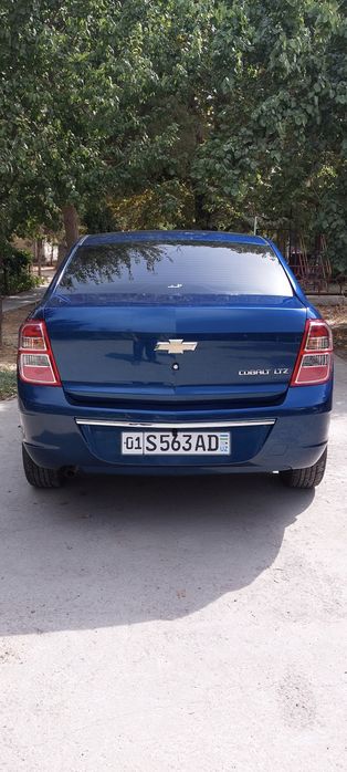 Продам машину Кобальт  коробка автомат
