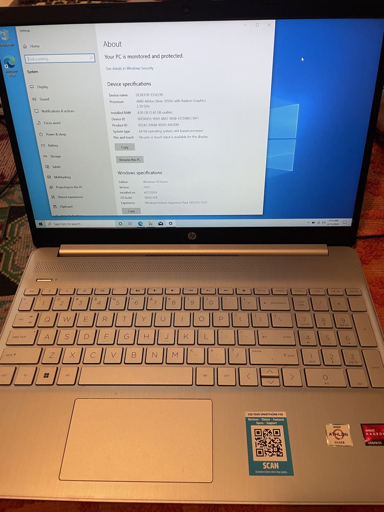 Laptop hp 15-ef amd 256ssd