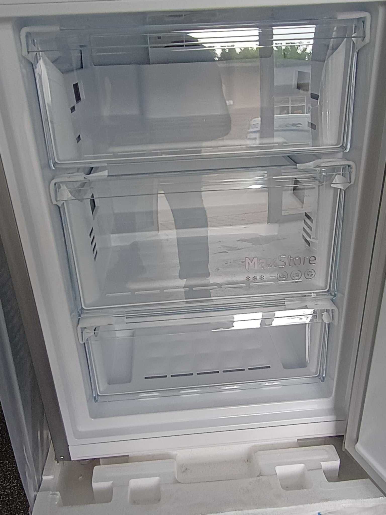 Нов Хладилник с фризер BEKO-БЕКО 186.5 см No Frost Harvest Fresh