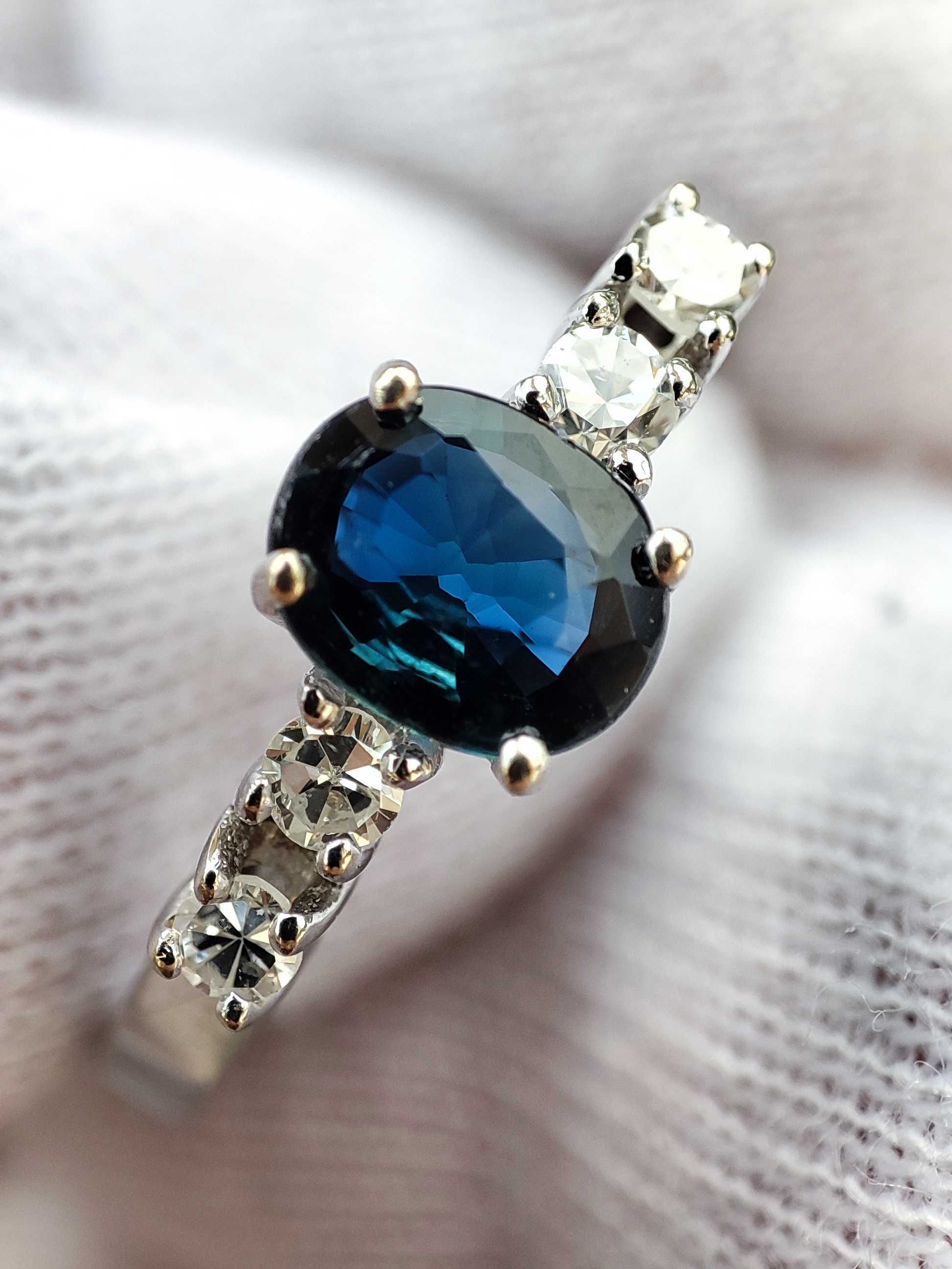 Inel Aur Alb 14K Cu Safir Si Diamante Diamant Natural