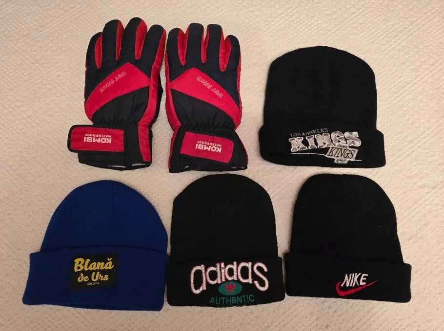 Căciuli, mănuși și fulare pentru bărbați