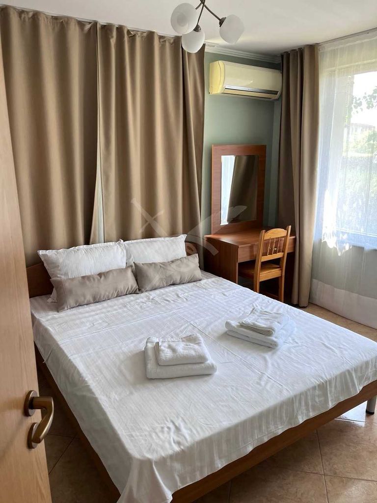 Продава се Тристаен апартамент в Свети Влас - 79 кв.м за 1583 €/кв.м - Снимка #2