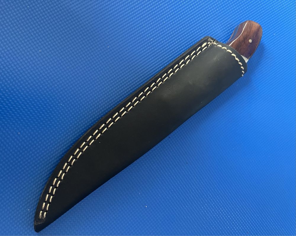 Нож от Дамаска стомана
