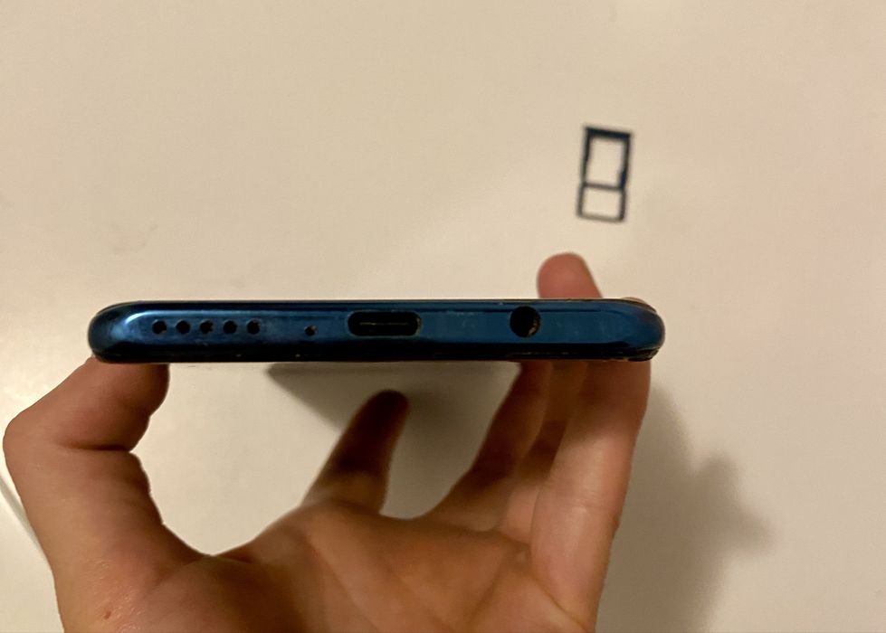 Huawei P30 Lite Defect – pentru piese / service GSM – pornește