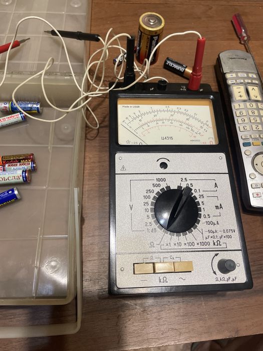 Продам прибр измерения напряжения тока