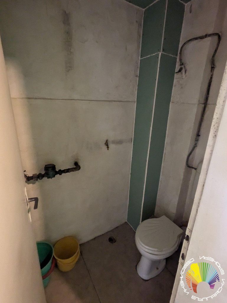 Продава се Тристаен апартамент в Бургас, Център - 80 кв.м за 2225 €/кв.м - Снимка #4