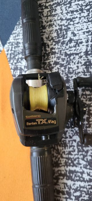 Vând urgent set de spining