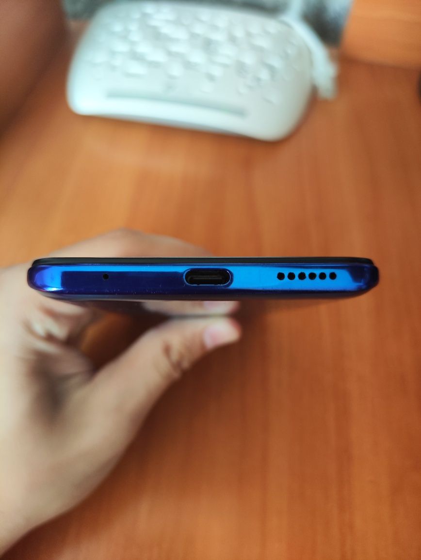 Vivo v17 nebula blue