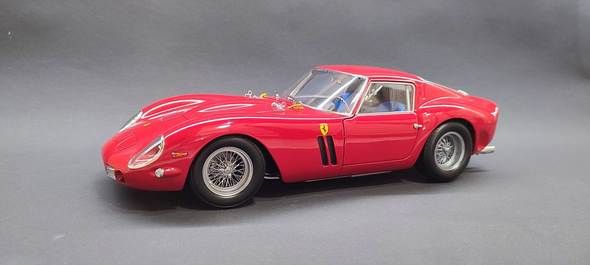 модел 1:18 Ferrari 250 GTO 69' Kyosho