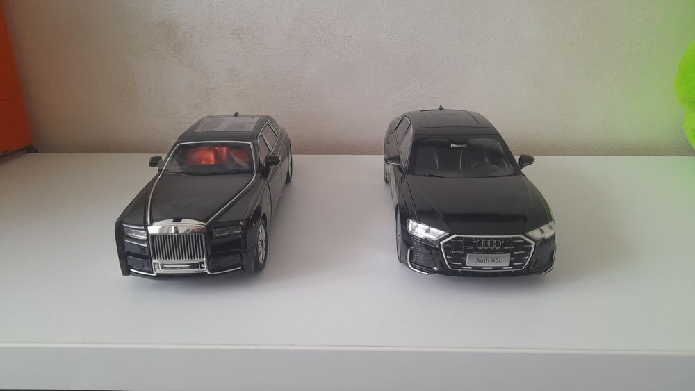 Vând macheta audi 1 :18