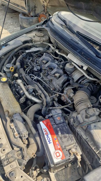 Dezmembram Toyota Avensis an 2007 motor 2.0 Diesel D4D