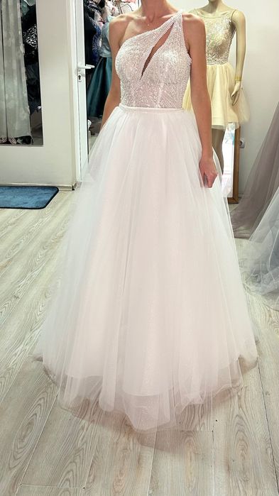 Булчинска/Сватбена рокля