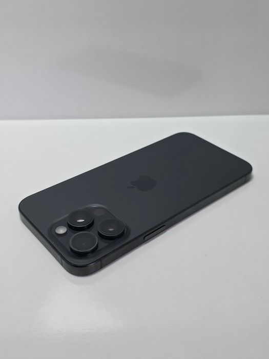 iPhone 15 Pro Max 256GB Titanium Black