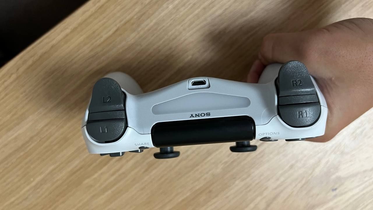 DUALSHOCK 4 геймпад