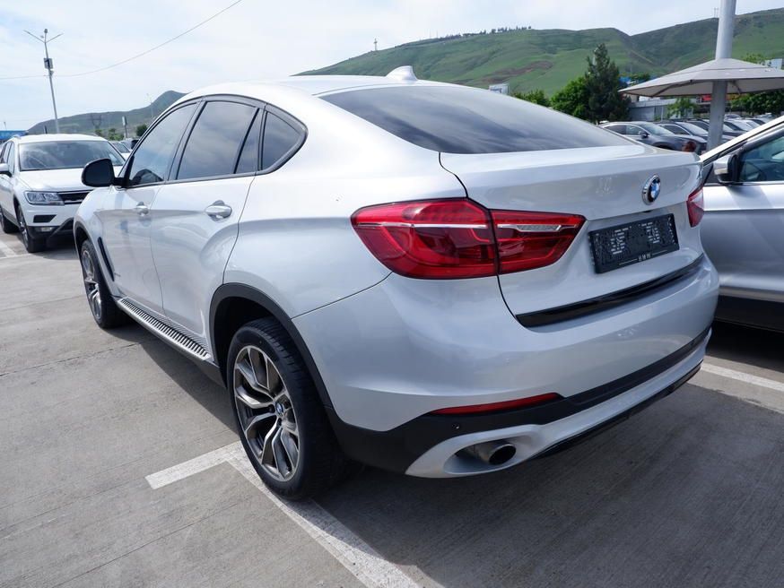 BMW x6 F16 xdrive 35d на части