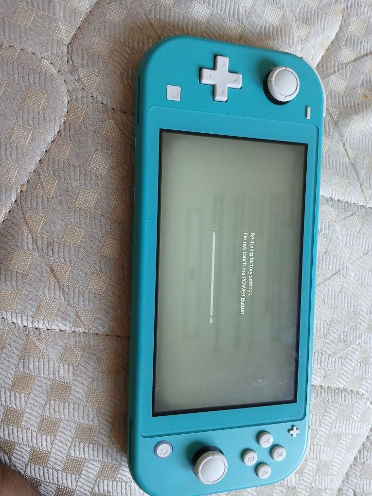 Nintendo switch , vand sau schimb