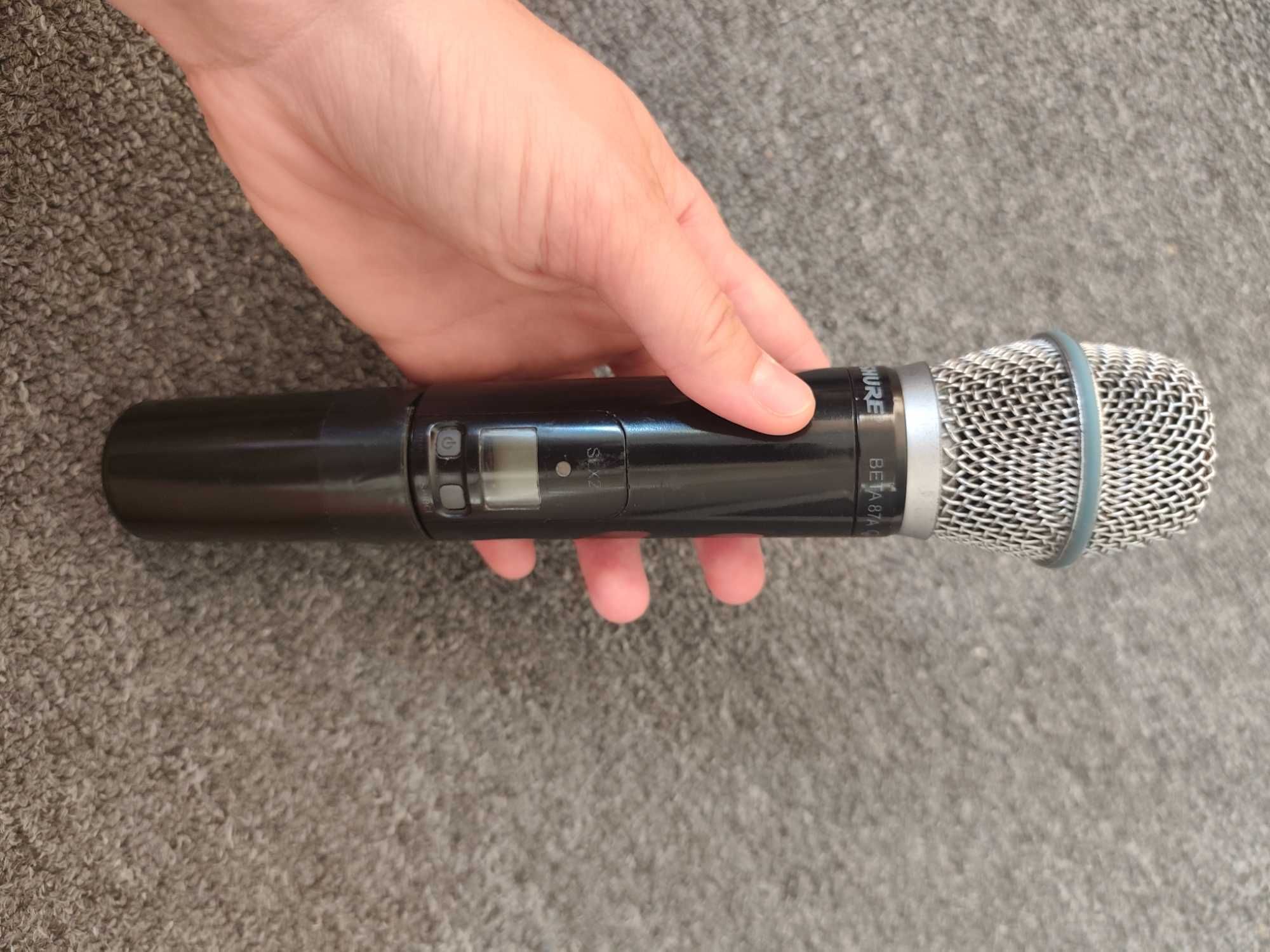 Microfon de mana Wireless Shure SLX24/Beta87A