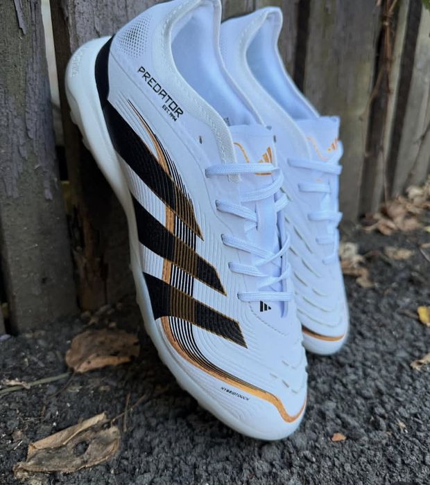 Срочно! Новые Adidas Predator 43 размер — 25 000 тг

---

Срочно прода