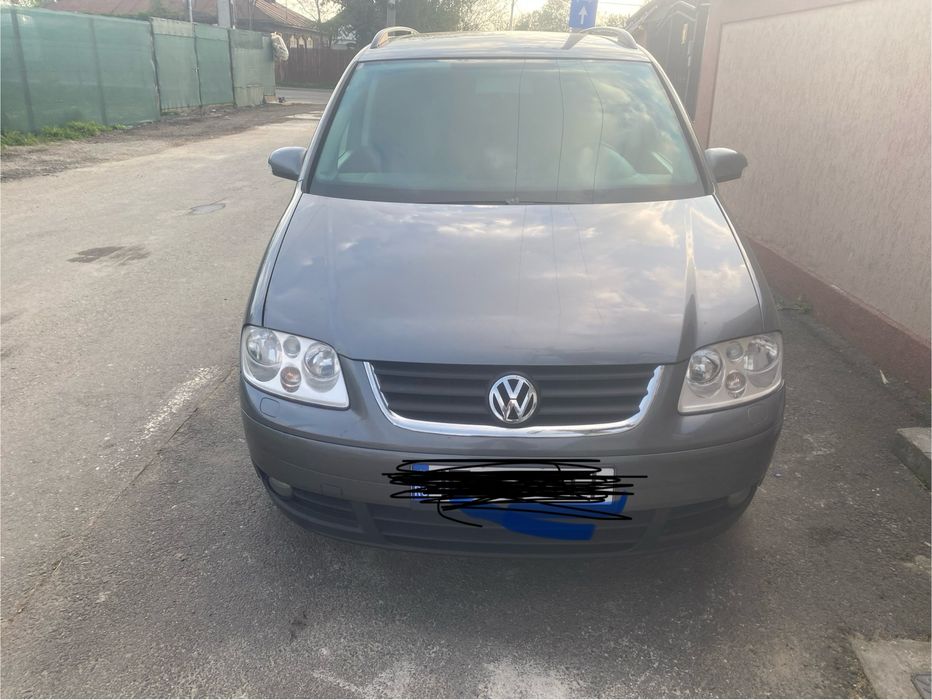 VW Touran 1.9 (BLS) ,an de fabricatie 2006