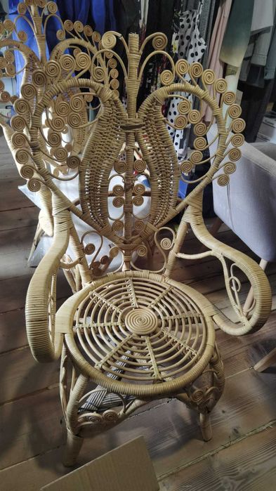 Set 2 scaune ratan lucrat manual BELIANI, pret/set