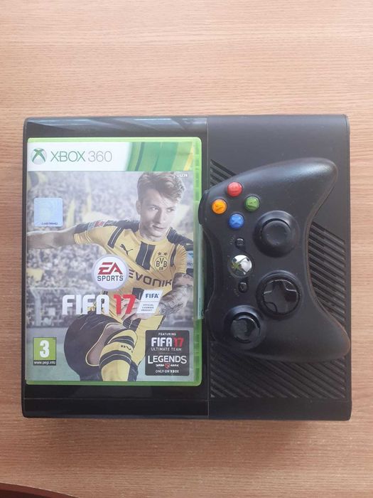 Vând XBOX 360 + FIFA 17