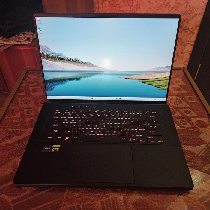 Игровой ноутбук Asus ROG Zephyrus M16