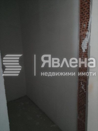Продава се Двустаен апартамент в Бургас, Център - 97 кв.м за 2600 €/кв.м - Снимка #7