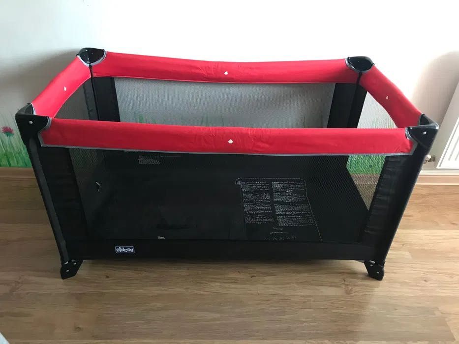 Patut țarc pliabil Chicco