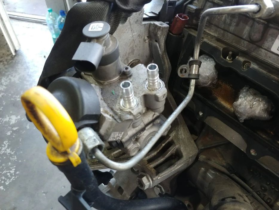 Pompa inalta 2.0 tdi vw golf 7 vw passat b8 touran tiguan audi a4 b9 audi q5 0445010538 04l130755e